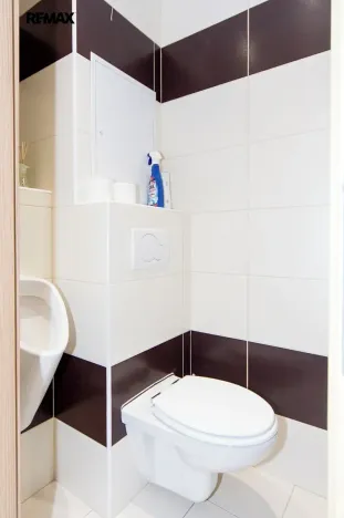 Pronájem bytu 4+1, Praha - Modřany, Pertoldova, 80 m2