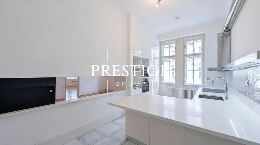 Pronájem kanceláře, Praha - Josefov, Bílkova, 142 m2