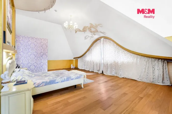 Prodej rodinného domu, Horoměřice, Akátová, 393 m2