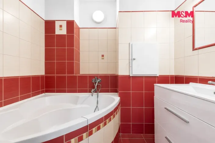 Prodej bytu 3+1, Frýdek-Místek - Místek, Kolaříkova, 77 m2