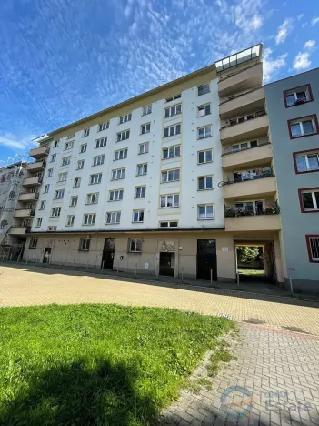 Prodej bytu 2+1, Ostrava, Gajdošova, 78 m2