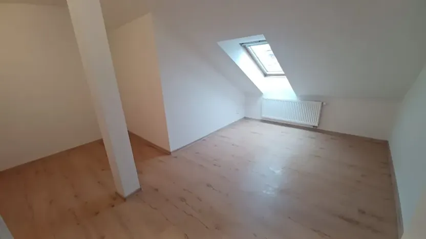 Pronájem bytu 2+kk, Plzeň, Bělohorská, 57 m2