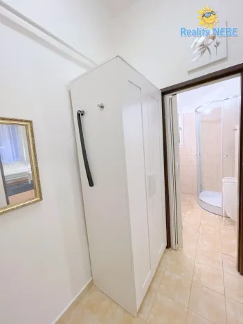 Pronájem bytu 1+kk, Praha - Michle, Na úlehli, 25 m2