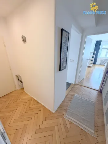 Pronájem bytu 2+kk, Praha - Holešovice, Komunardů, 61 m2