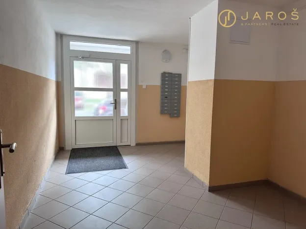 Pronájem bytu 1+1, Klášterec nad Ohří, Krátká, 39 m2