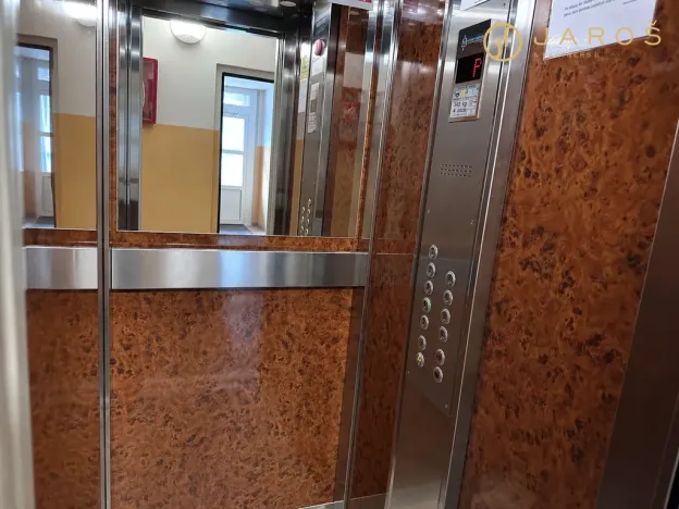 Pronájem bytu 1+1, Klášterec nad Ohří, Krátká, 39 m2