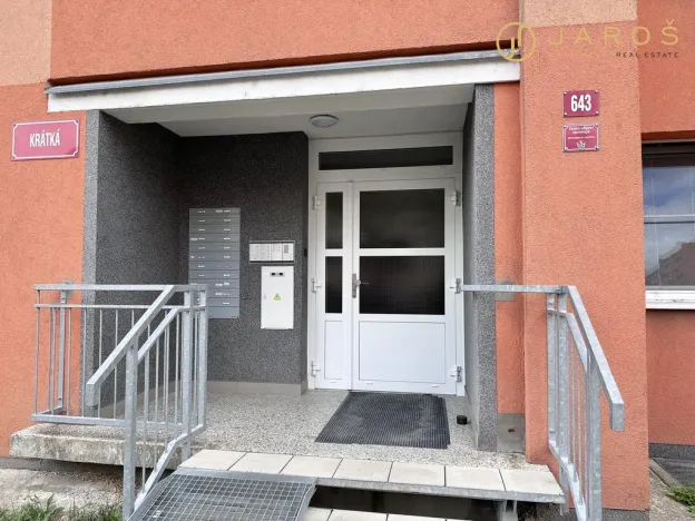 Pronájem bytu 1+1, Klášterec nad Ohří, Krátká, 39 m2