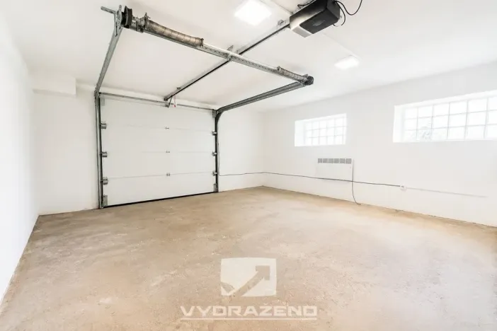 Prodej rodinného domu, Stará Paka - Ústí, 300 m2