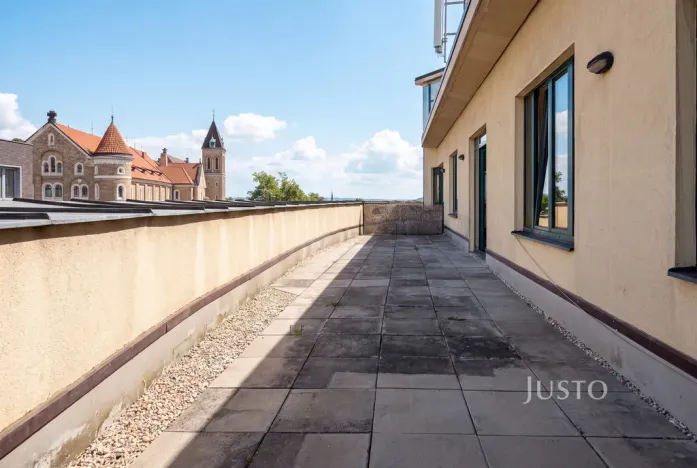 Pronájem bytu 2+kk, Praha - Smíchov, Holečkova, 54 m2