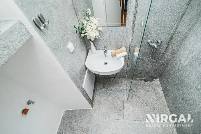 Pronájem bytu 2+kk, Praha - Vyšehrad, Vratislavova, 33 m2