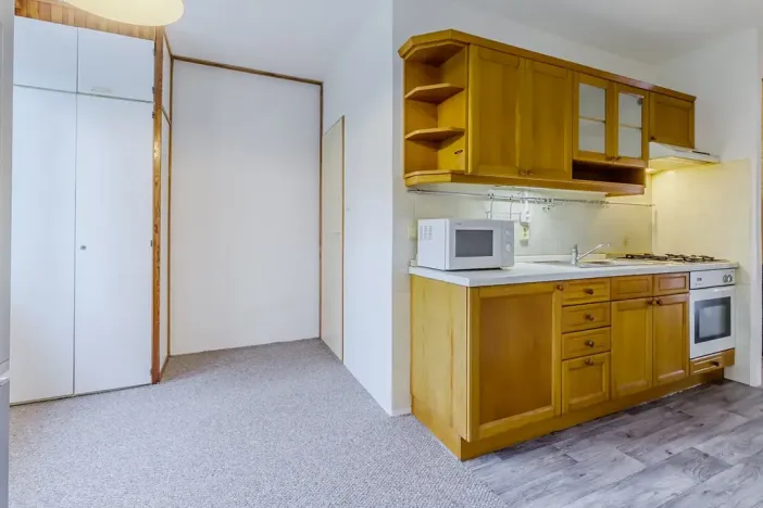 Pronájem bytu 3+1, Praha - Podolí, Na Zvoničce, 62 m2