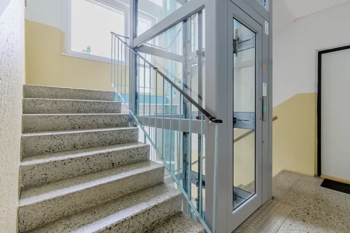 Pronájem bytu 3+1, Praha - Podolí, Na Zvoničce, 62 m2