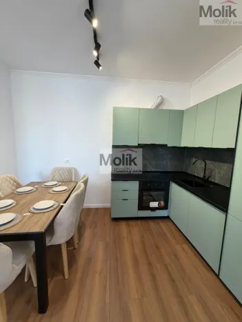 Prodej bytu 3+kk, Drač, 80 m2