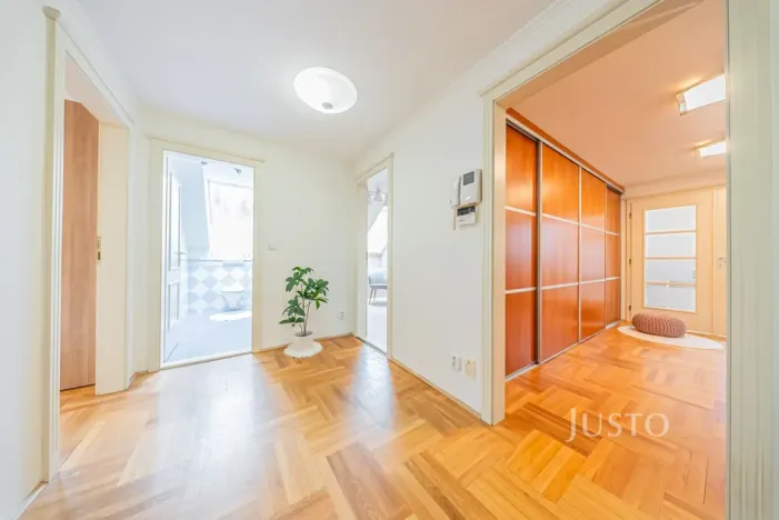 Prodej rodinného domu, Čerčany, Luční, 255 m2