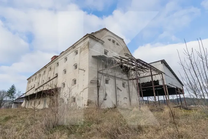 Prodej zemědělského objektu, Žichovice, 1312 m2