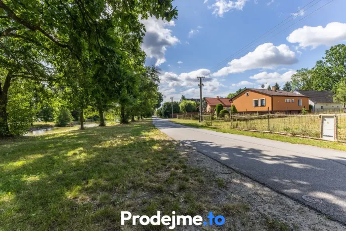 Prodej pozemku pro bydlení, Třeboň - Branná, 2063 m2