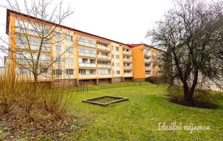 Pronájem bytu 4+1, Praha - Vinoř, Uherská, 86 m2