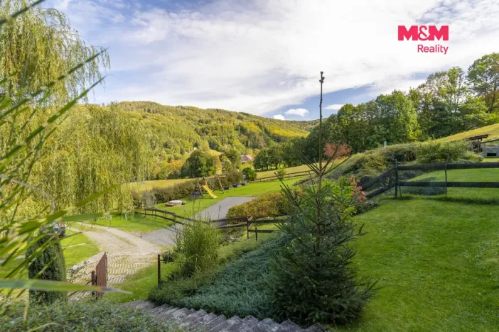 Prodej chalupy, Komorní Lhotka, 98 m2