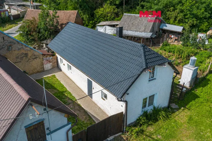 Pronájem rodinného domu, Močovice, 88 m2