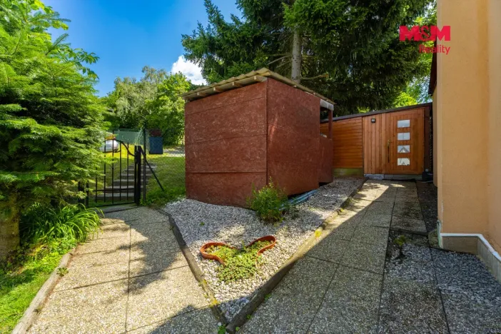 Prodej chaty, Velké Popovice, 27 m2