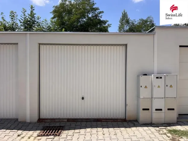 Prodej bytu 4+1, Chrášťany, Žlutá, 100 m2