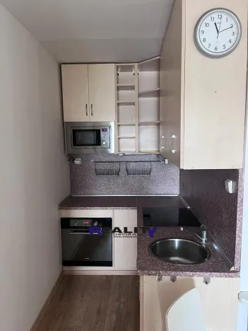 Pronájem bytu 2+kk, Žatec, Dr. Václava Kůrky, 40 m2