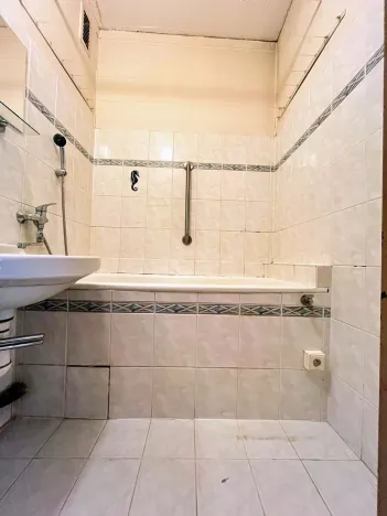 Prodej bytu 3+1, Olomouc, tř. Kosmonautů, 61 m2
