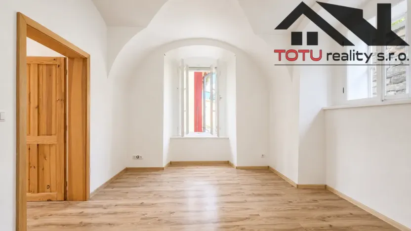 Prodej bytu 3+1, Kuks, 91 m2