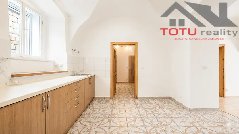 Prodej bytu 3+1, Kuks, 91 m2