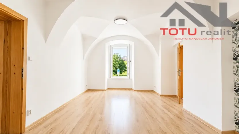 Prodej bytu 3+1, Kuks, 91 m2