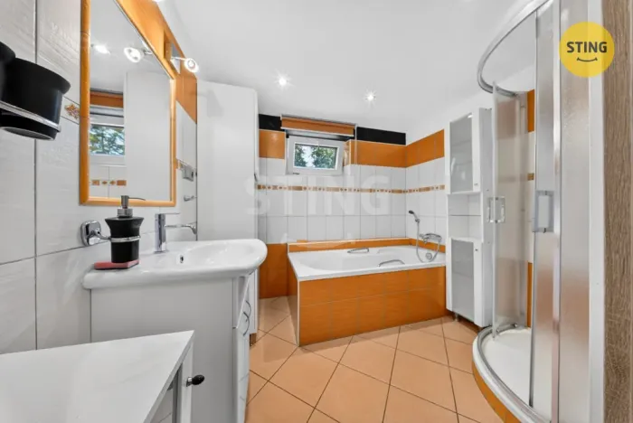 Prodej rodinného domu, Rožnov pod Radhoštěm, Jarní, 225 m2