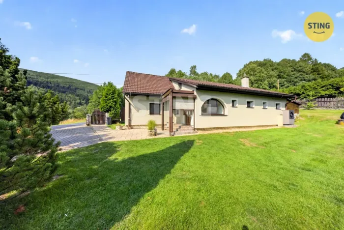 Prodej rodinného domu, Rožnov pod Radhoštěm, Jarní, 225 m2