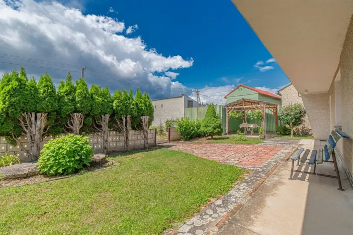 Prodej rodinného domu, Uničov - Renoty, 173 m2