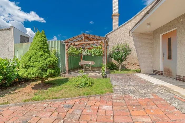 Prodej rodinného domu, Uničov - Renoty, 173 m2