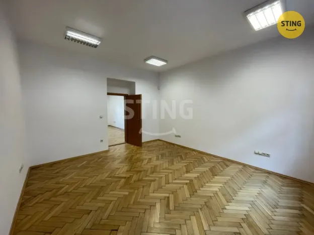 Pronájem kanceláře, Český Těšín, Smetanova, 108 m2