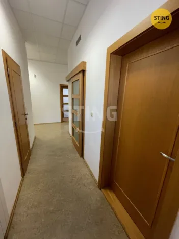 Pronájem kanceláře, Český Těšín, Smetanova, 108 m2