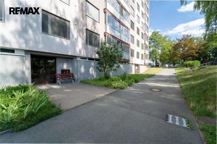 Prodej bytu 2+1, Hradec Králové - Třebeš, Milady Horákové, 50 m2