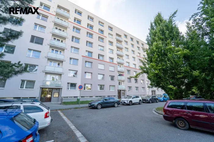 Prodej bytu 2+1, Hradec Králové - Třebeš, Milady Horákové, 50 m2
