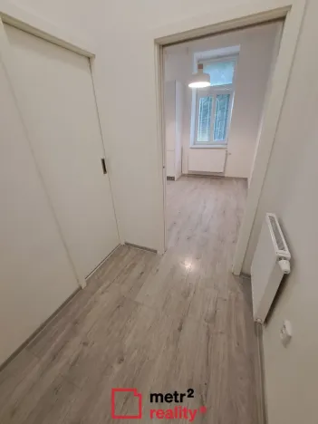 Pronájem bytu 1+1, Olomouc, Dobrovského, 50 m2
