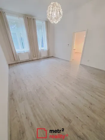Pronájem bytu 1+1, Olomouc, Dobrovského, 50 m2