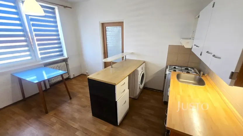 Pronájem bytu 1+1, Písek - Budějovické Předměstí, nábřeží 1. máje, 42 m2
