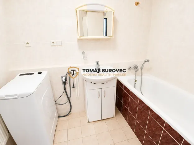 Pronájem bytu 1+1, Otrokovice, Čechova, 36 m2