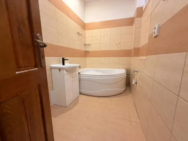 Pronájem bytu 1+kk, Ústí nad Labem - Ústí nad Labem-centrum, Moskevská, 30 m2