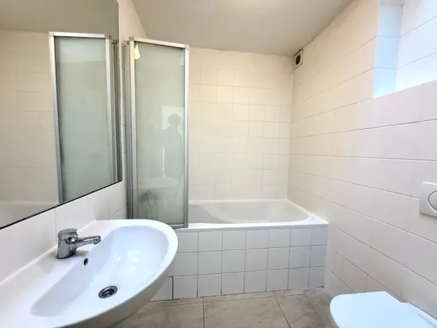 Pronájem bytu 3+kk, Praha - Holešovice, Komunardů, 86 m2