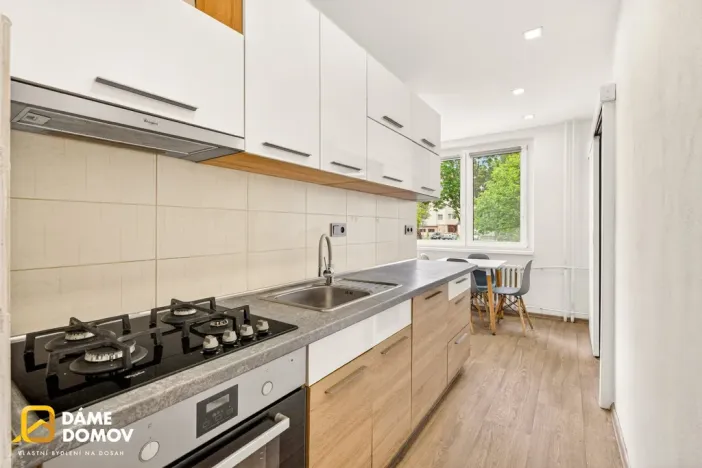 Pronájem bytu 2+1, Uherský Ostroh - Ostrožské Předměstí, Sídliště, 54 m2