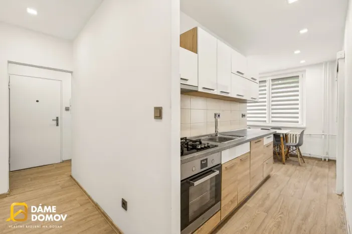 Pronájem bytu 2+1, Uherský Ostroh - Ostrožské Předměstí, Sídliště, 54 m2