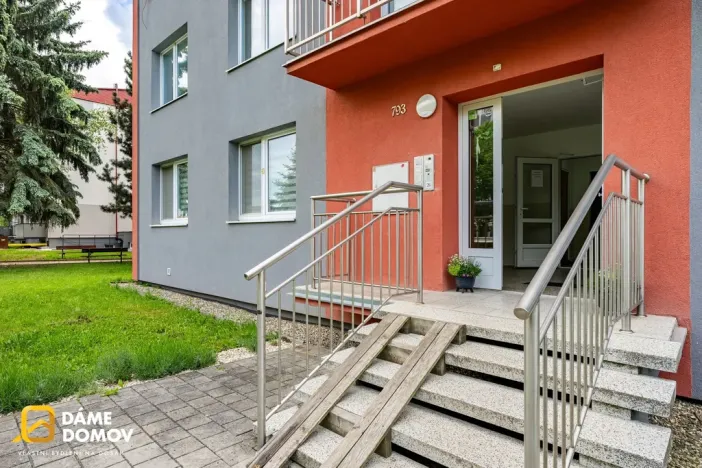 Pronájem bytu 2+1, Uherský Ostroh - Ostrožské Předměstí, Sídliště, 54 m2
