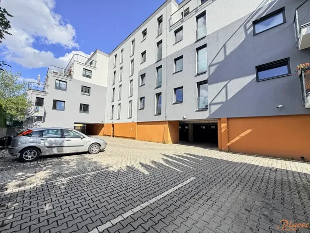 Prodej bytu 2+kk, Kladno, Vrchlického, 77 m2