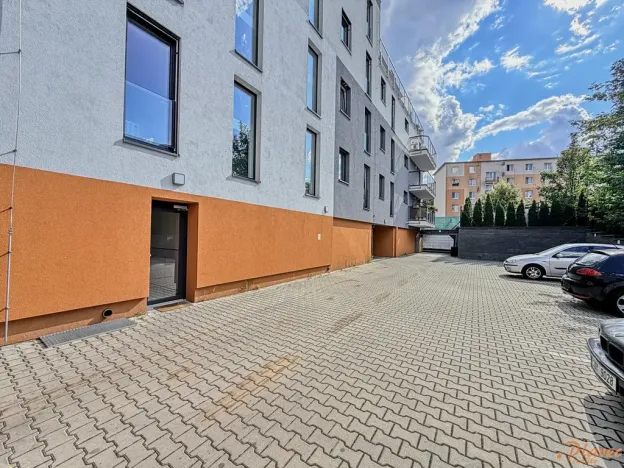 Prodej bytu 2+kk, Kladno, Vrchlického, 77 m2