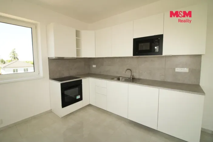 Pronájem bytu 3+kk, Kostelec nad Černými lesy - Kostelec nad Černými Lesy, Osadní, 76 m2